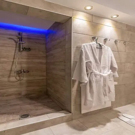 In Zakynthos With Pool & Near Tsilivi Villa *