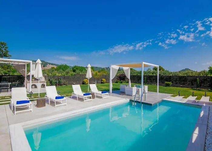 In Zakynthos With Pool & Near Tsilivi 别墅 Vanato
